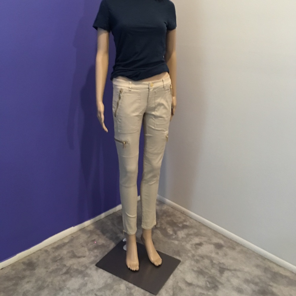Sand tan cargo pants nwt gold logo zippers